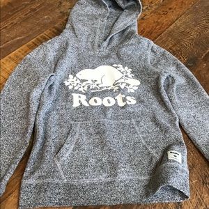 Lot of 3 roots sweatshirts size M and L